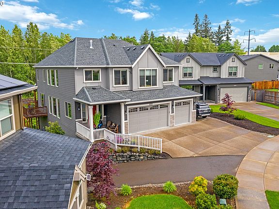 2nd image of 1099 NE 47th Ave