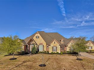 124 Silver Rose Blvd, Burleson, TX 76028