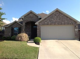 3916 Hunter Peak Rd, Roanoke, TX 76262