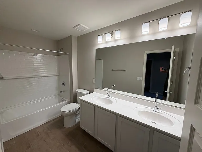 733 E Commonwealth Ave #5 — Photo 19