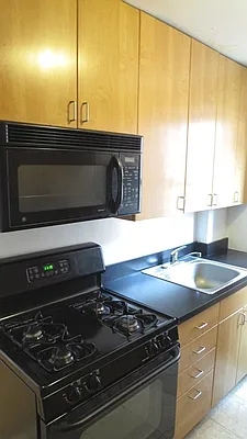 Rented by Goldfarb Properties | media 1