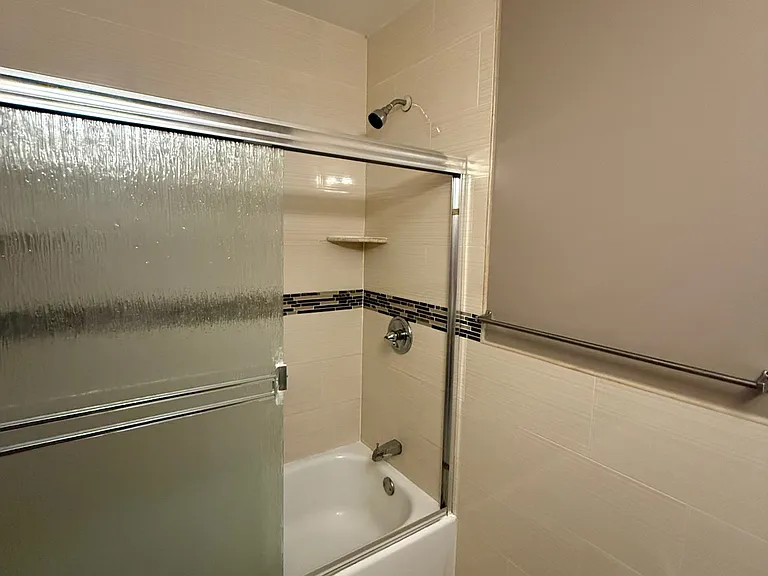 9889 Garvey Dr — Photo 23