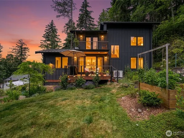 760 Chuckanut Drive, Bellingham, WA 98229