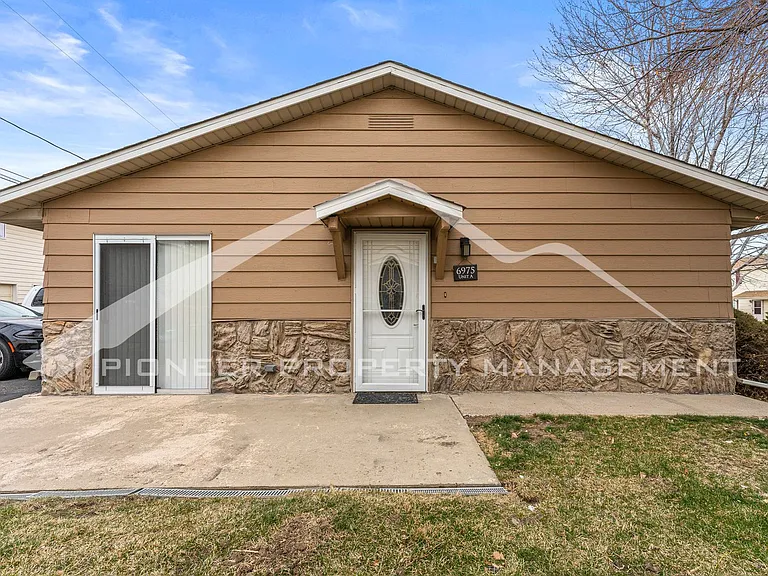6975 Mariposa St #A — Photo 1