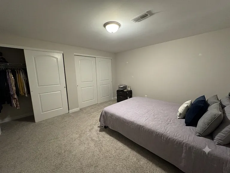 8833 Meadow Grass Ln — Photo 16