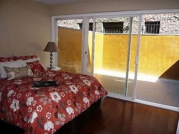 2nd image of 752 Bellevue Ave E APT 103