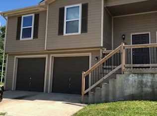 6956 NW Gower Ave, Kansas City, MO 64151