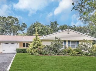 987 Old Town Rd, Coram, NY 11727