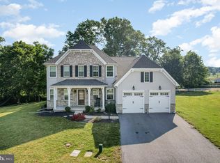 222 Fox Rd, Palmyra, PA 17078