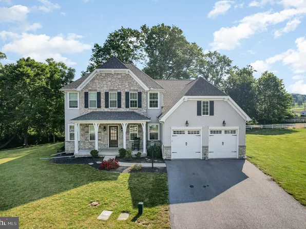 222 Fox Rd, Palmyra, PA 17078