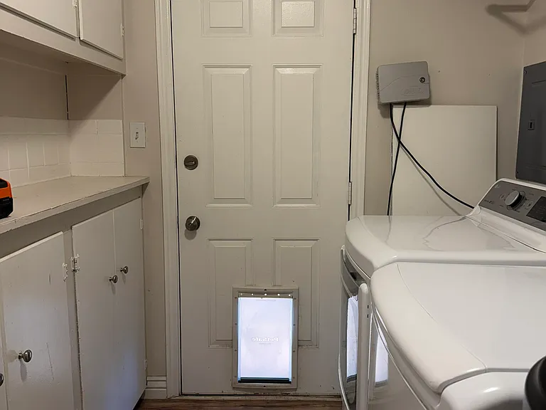 1054 N 500 W — Photo 18