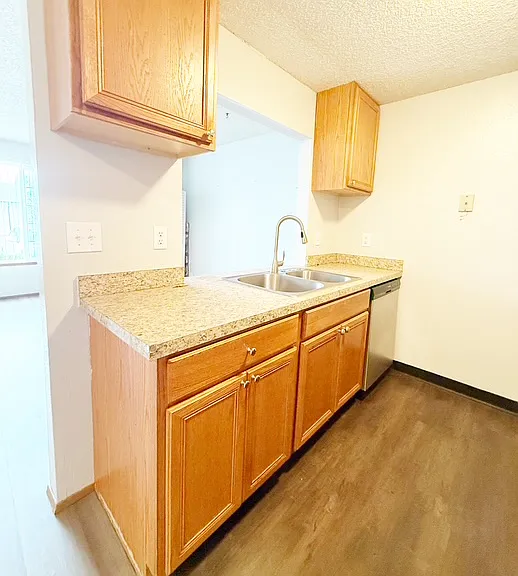 2510 Crystal Springs Rd W #1 — Photo 6
