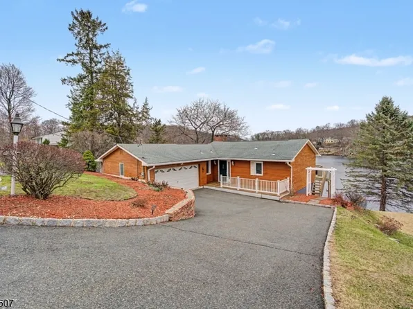 35 Lake Ter, Sparta Twp., NJ 07871