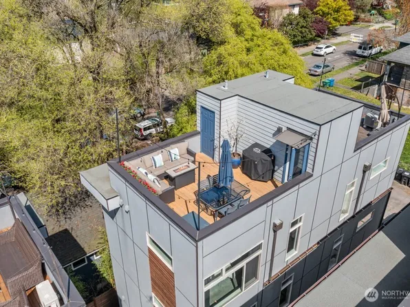 726 Martin Luther King Junior Way #C, Seattle, WA 98122