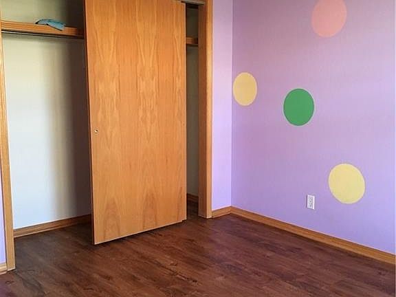 4th image of 5 Regent Ln
