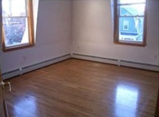 93 Pine St, Swampscott, MA 01907