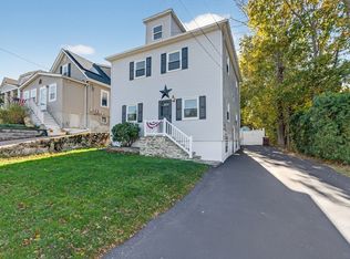 76 Main St, Acushnet, MA 02743