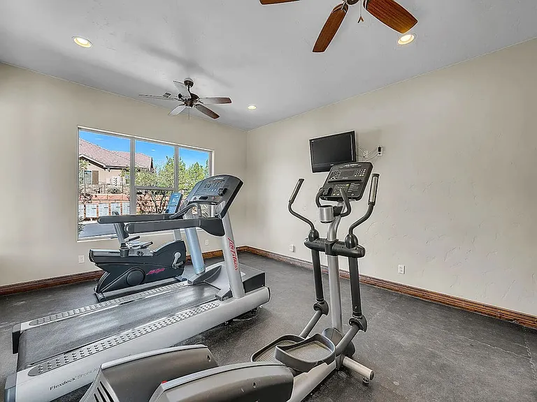 4221 E Torrey Pines Dr #ID1531963P — Photo 13