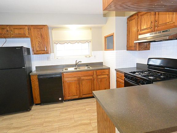 5th image of 4347 Germania St