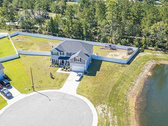 3rd image of 115 Finch Lane