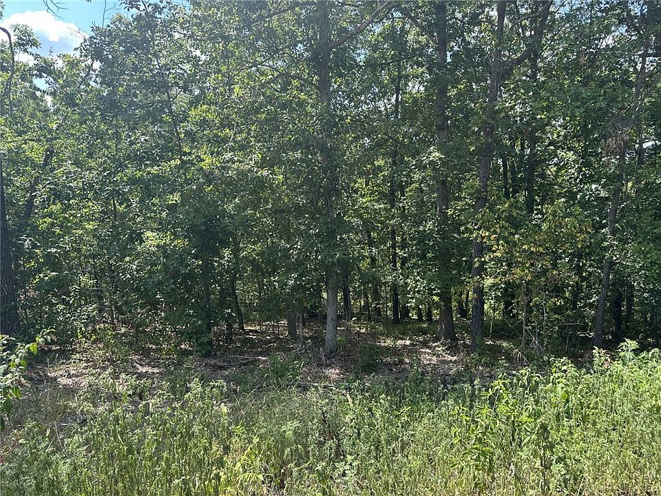 2nd image of Applecross Ln #14