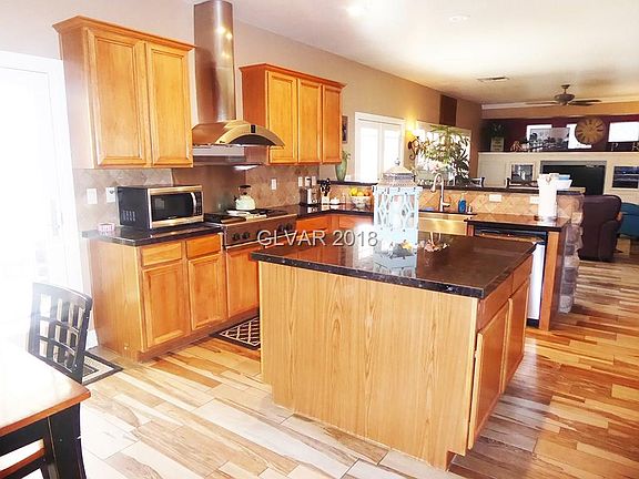 4th image of 5497 Levens Ct