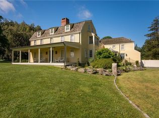 575 Nanaquaket Rd, Tiverton, RI 02878