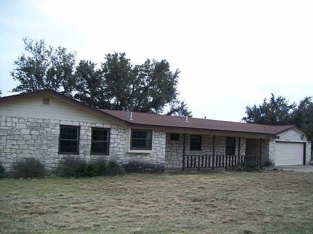 2nd image of 1750 County Road 255