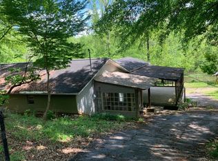 124 Edgewood Ln, Guntersville, AL 35976