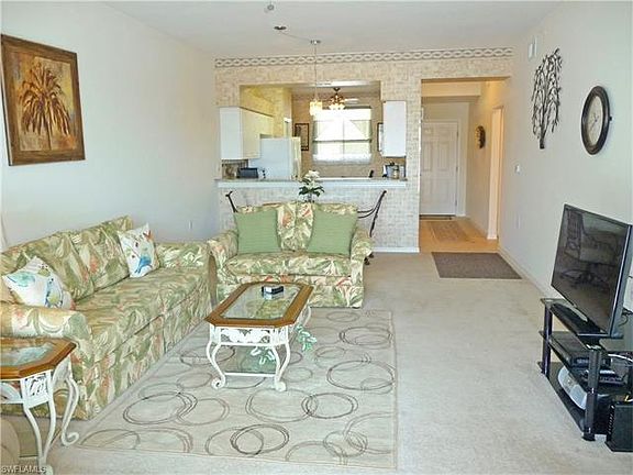 4th image of 16625 Lake Circle Dr APT 526