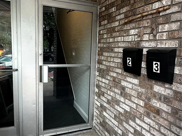 348 Main St #3 — Photo 2