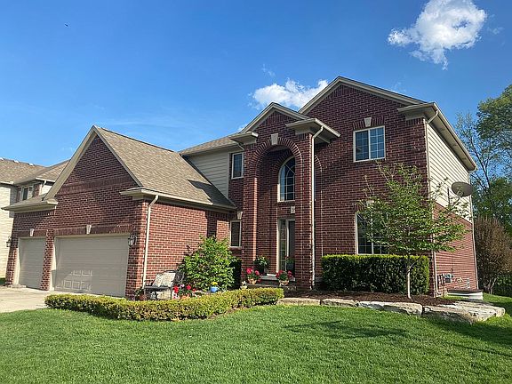 3rd image of 21926 Sturgeon River Dr