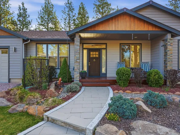 70160 Mustang Dr, Sisters, OR 97759