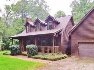 8858 S Heather Ln, Trafalgar, IN 46181