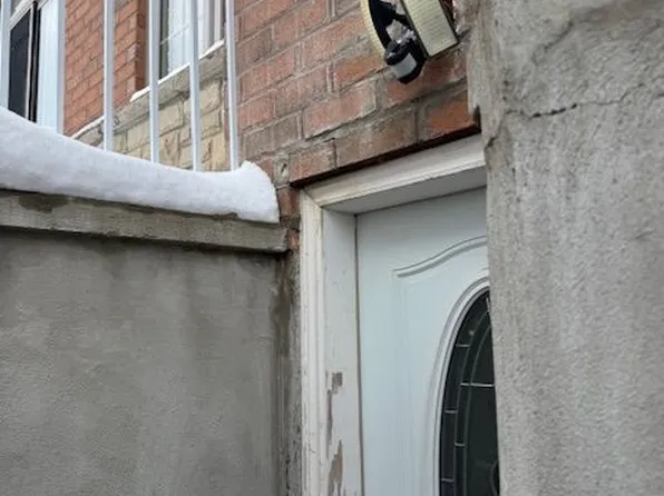 127 Lloyd Sanderson Dr, Brampton, ON L6Y 0Z9