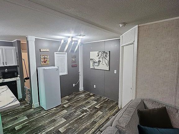 4th image of 13610 Wesleyan Blvd