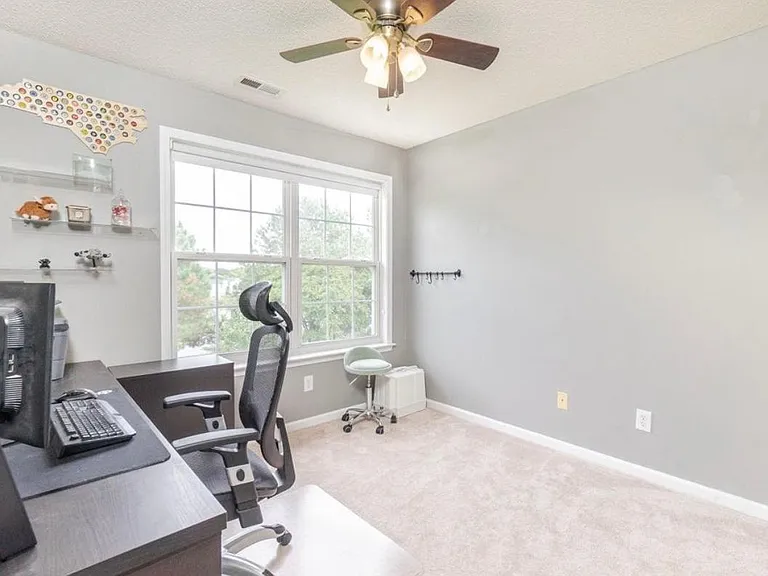 4 Marsh Landing Ct — Photo 5