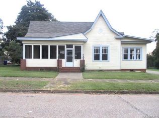 218 W Walnut St, Troy, AL 36081