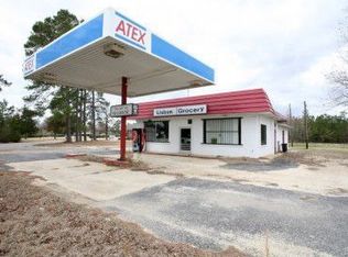 4524 Lisbon Rd, Clarkton, NC 28433