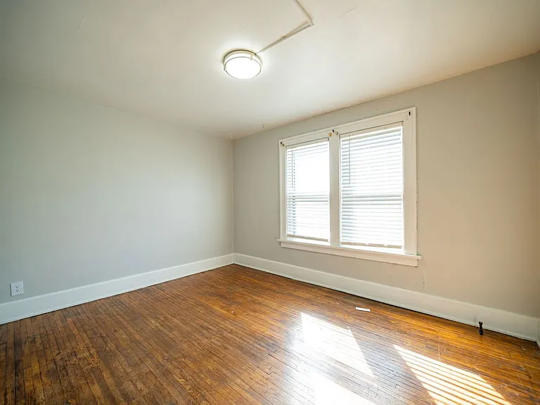 828 Dennison Ave — Photo 11