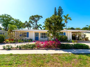323 Pinewood St, Lantana, FL 33462