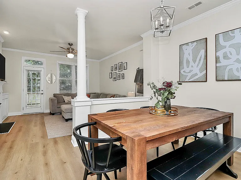 1532 Cleveland Ave — Photo 13