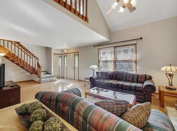 5th image of 9320 Wherry Ln #72-A