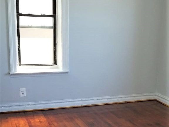 3rd image of 2800 Bailey Ave APT 55B