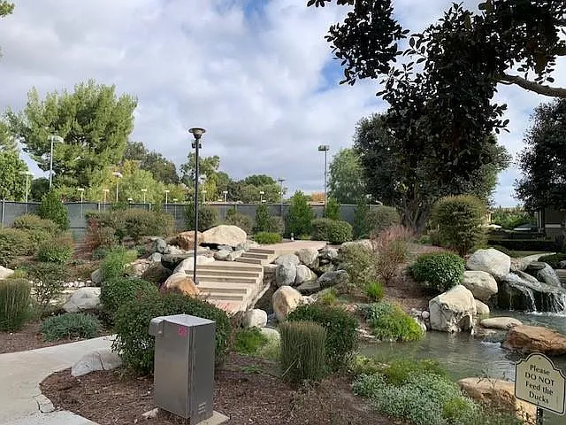 237 Streamwood — Photo 15