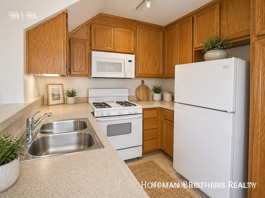Building Photo - 10133 Tabor St #10
