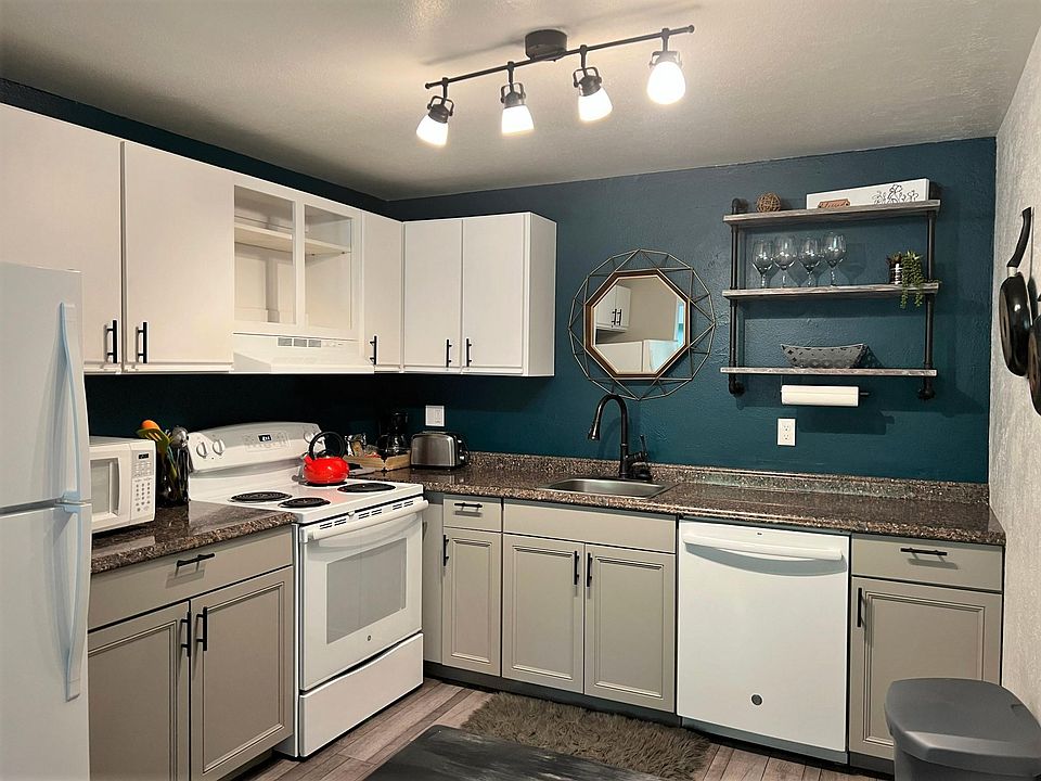 Burning Tree Village Apartments Bend, OR Zillow