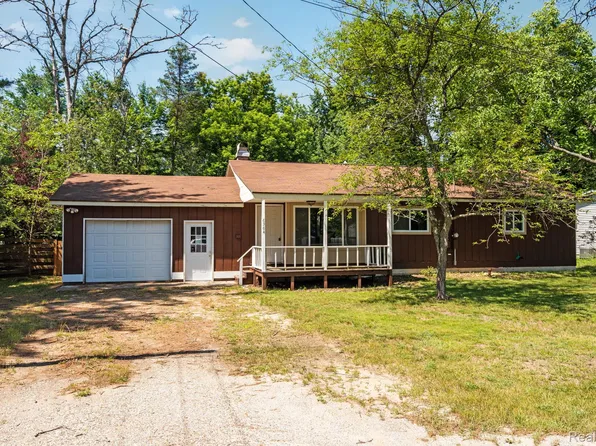 6364 Atkinson Rd, Grayling, MI 49738