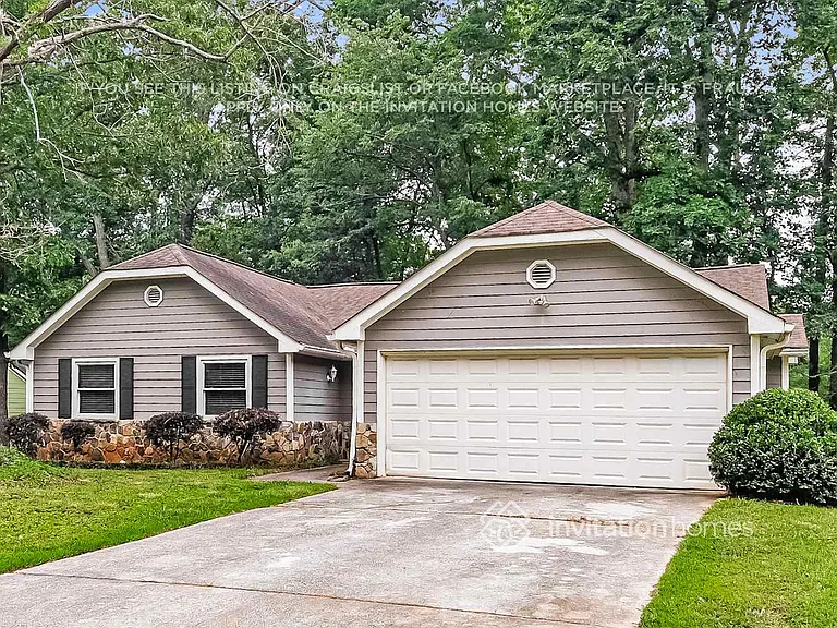 1570 Canberra Dr — Photo 3