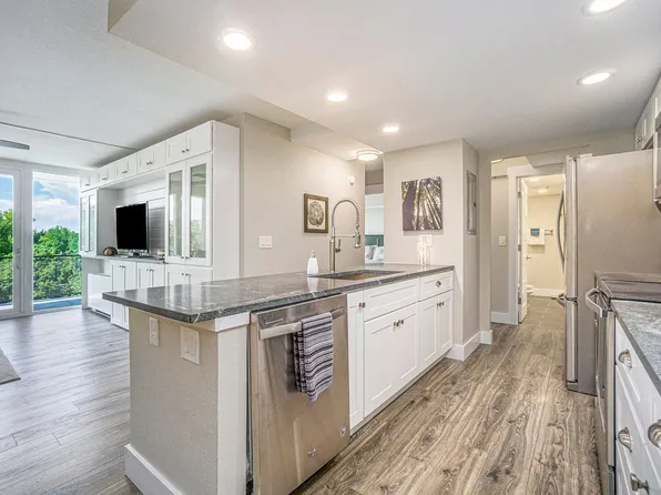 421 S Howes St #505, Fort Collins, CO 80521